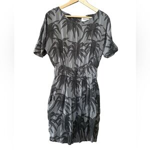 Ganni Grey Palm Leaf Short Sleeve Dress Size S